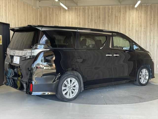 TOYOTA VELLFIRE 2015