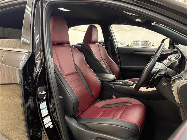 TOYOTA LEXUS NX300h AWD 2015