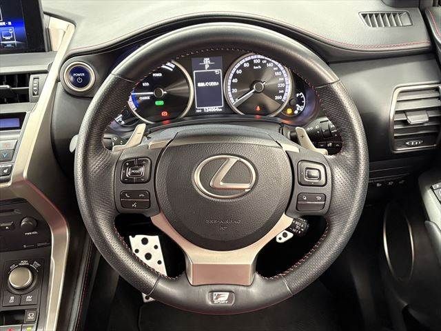 TOYOTA LEXUS NX300h AWD 2015