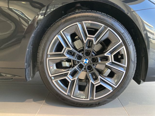 BMW BMW 5series TOURING 2025