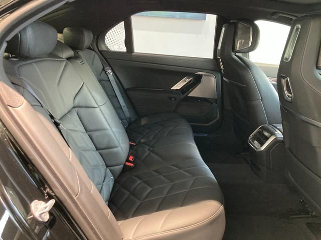 BMW BMW 7series 2024