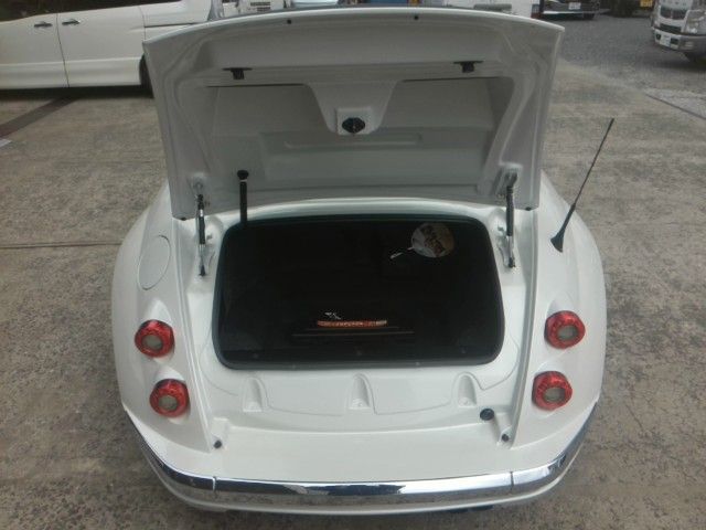 MITSUOKA Himiko 2018