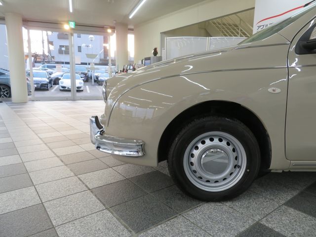 MITSUOKA VIEWT 2018