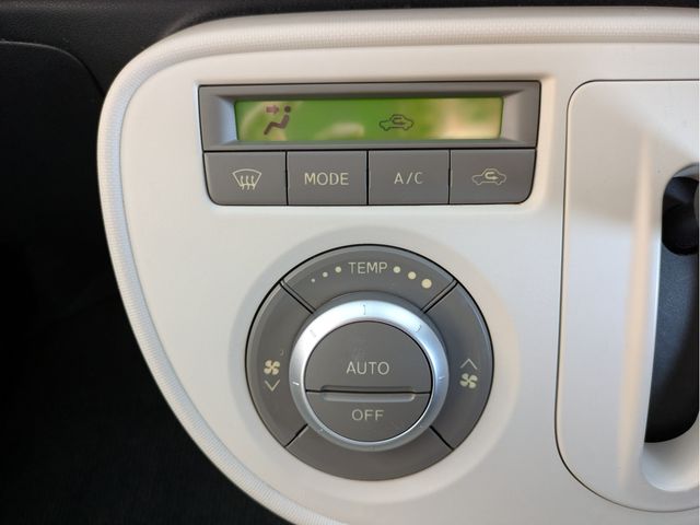 DAIHATSU MIRA Cocoa 2012