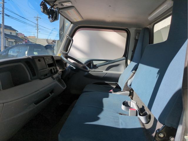 MITSUBISHI CANTER 2016