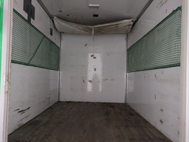 MITSUBISHI CANTER 2016