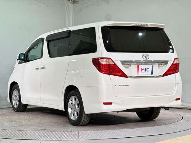 TOYOTA ALPHARD 2008