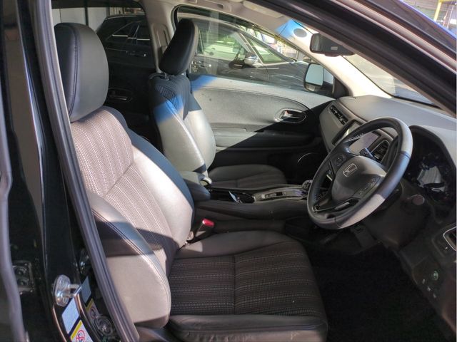 HONDA VEZEL HYBRID 2014