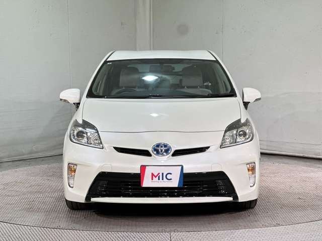 TOYOTA PRIUS 2014