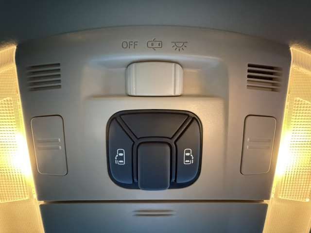 TOYOTA VELLFIRE 4WD 2014