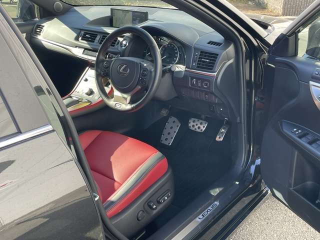 TOYOTA LEXUS CT200h 2022