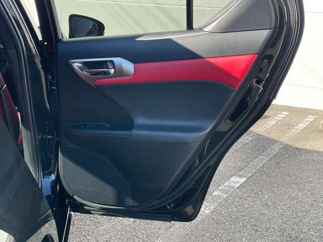 TOYOTA LEXUS CT200h 2022