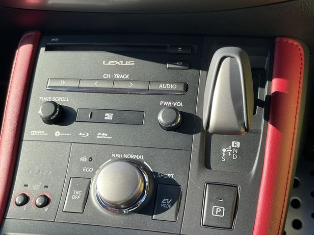 TOYOTA LEXUS CT200h 2022