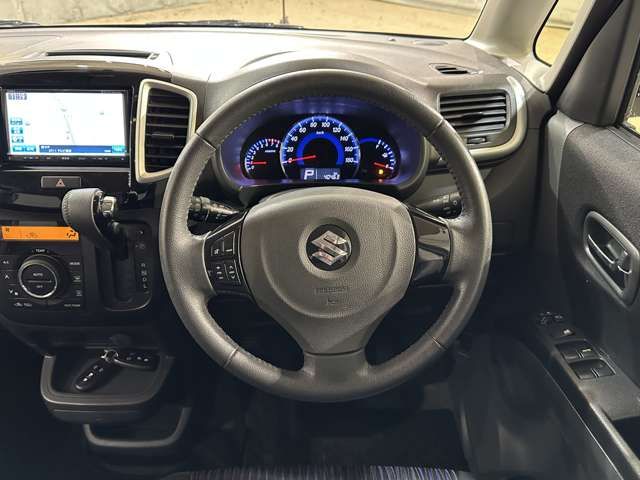 SUZUKI SOLIO BANDIT 2013