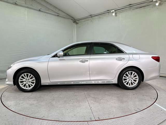 TOYOTA MARK X 2013