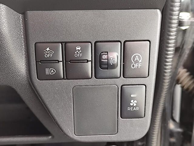 TOYOTA PIXIS van 4WD 2019