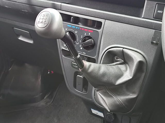 TOYOTA PIXIS van 4WD 2019