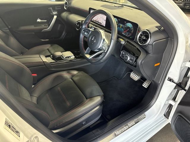 MERCEDES BENZ MERCEDES BENZ A class sedan 2019