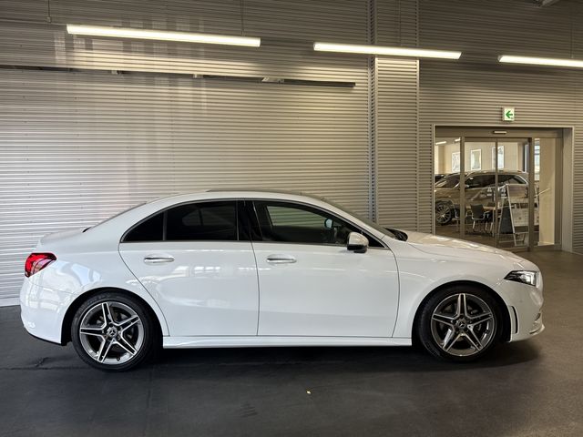 MERCEDES BENZ MERCEDES BENZ A class sedan 2019