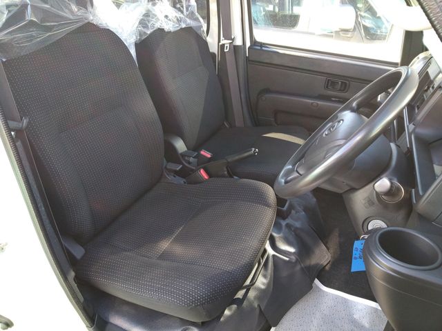 DAIHATSU HIJET CARGO 2020