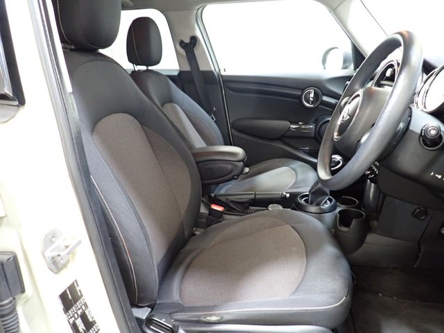 BMW BMW MINI ONE 5DOOR 2015