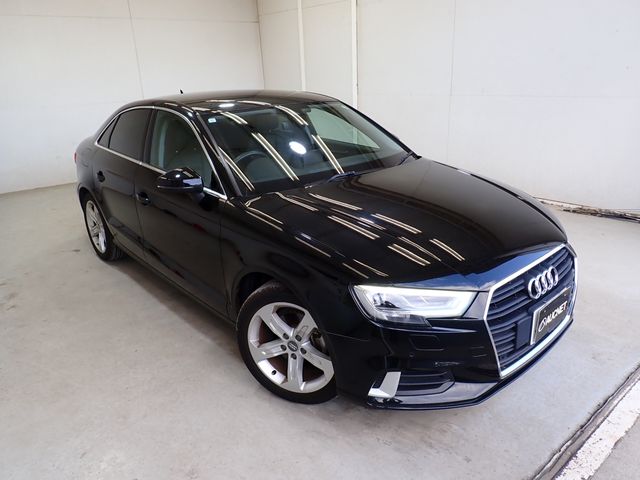 AUDI AUDI A3 Sedan 2019