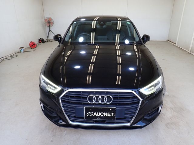 AUDI AUDI A3 Sedan 2019