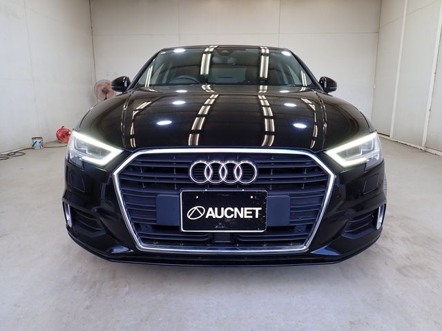 AUDI AUDI A3 Sedan 2019