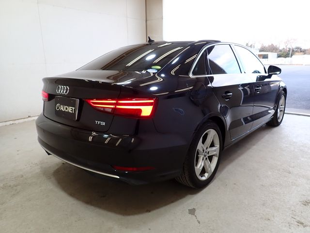 AUDI AUDI A3 Sedan 2019