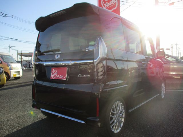 HONDA N BOX CUSTOM 2021