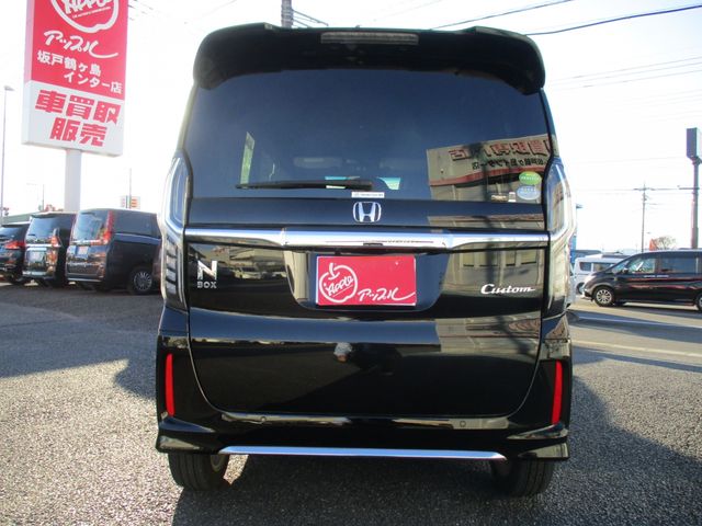 HONDA N BOX CUSTOM 2021