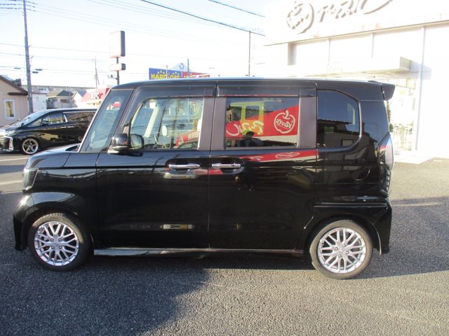 HONDA N BOX CUSTOM 2021