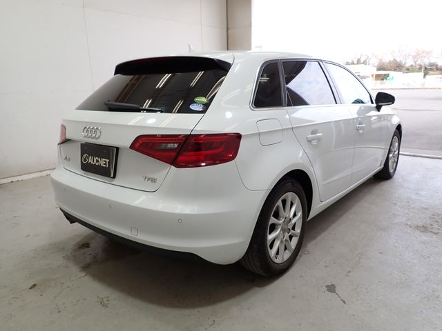 AUDI AUDI A3 SPORTBACK 2016