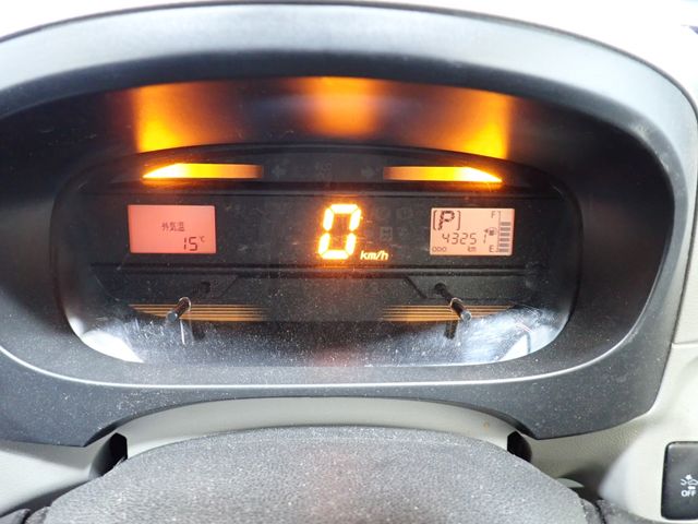 TOYOTA PIXIS EPOCH 2016