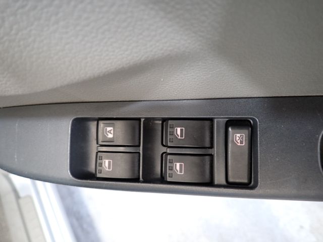 TOYOTA PIXIS EPOCH 2016