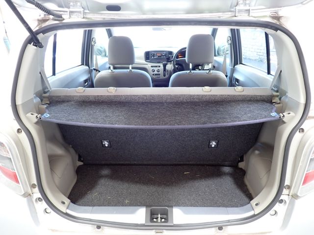 TOYOTA PIXIS EPOCH 2016