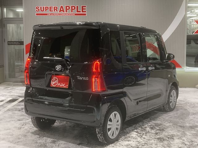 DAIHATSU TANTO 4WD 2023