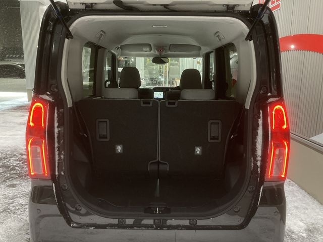 DAIHATSU TANTO 4WD 2023