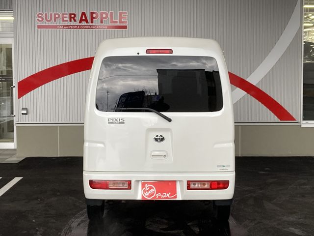 TOYOTA PIXIS van 4WD 2013