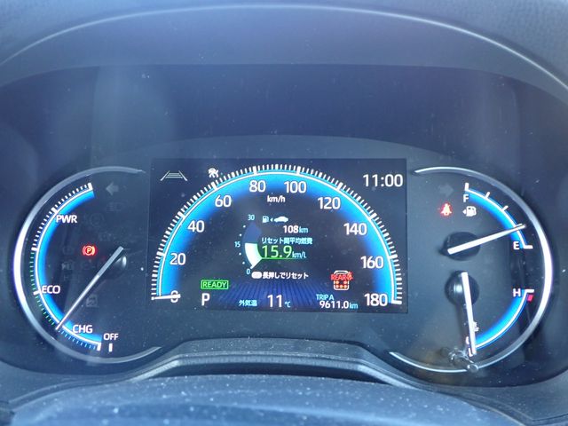 TOYOTA NOAH HYBRID 2024