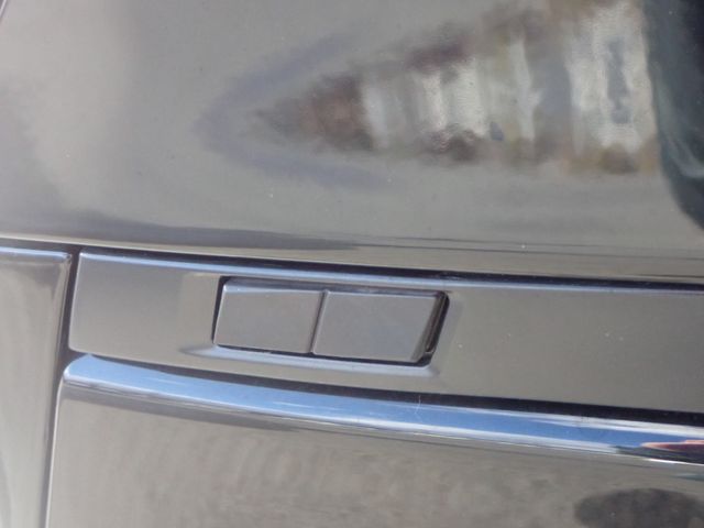 TOYOTA NOAH HYBRID 2024