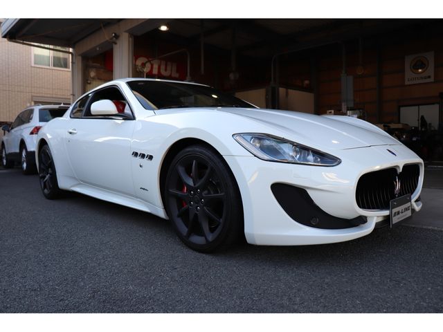 MASERATI MASERATI GRANTURISMO 2014
