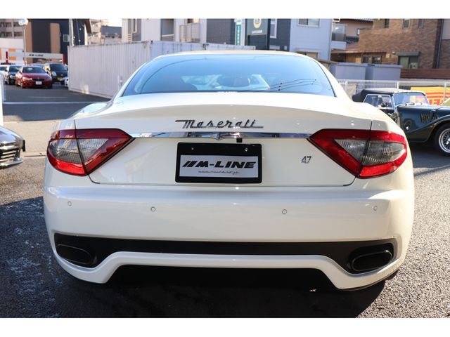 MASERATI MASERATI GRANTURISMO 2014