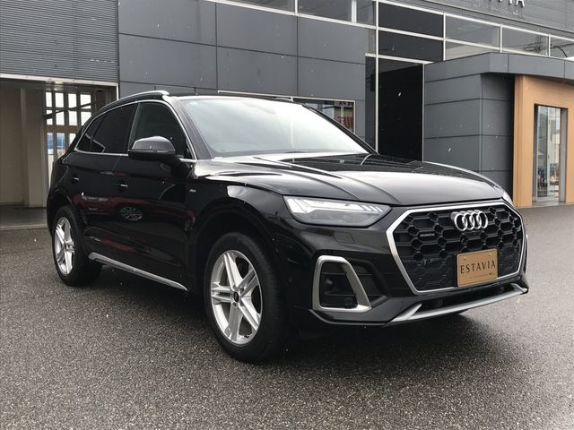 AUDI AUDI Q5 2022