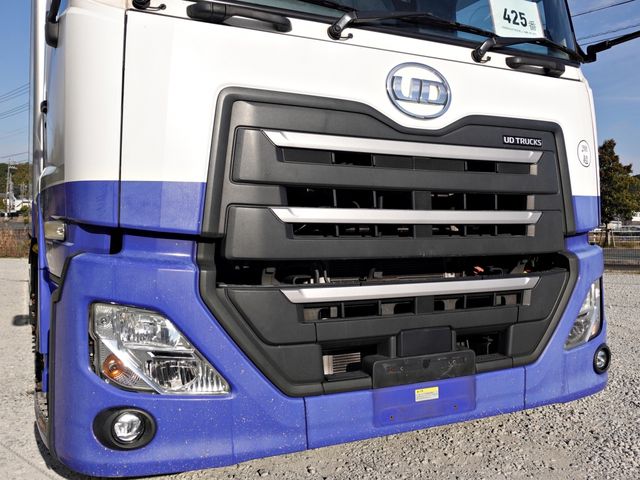 NISSAN DIESEL Quon 2018