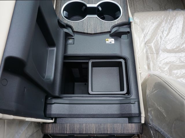 TOYOTA LANDCRUISER wagon 2025