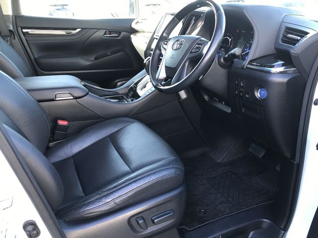 TOYOTA VELLFIRE  HYBRID 4WD 2015