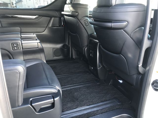 TOYOTA VELLFIRE  HYBRID 4WD 2015