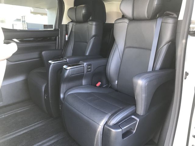 TOYOTA VELLFIRE  HYBRID 4WD 2015