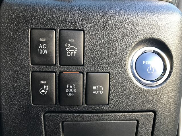 TOYOTA VELLFIRE  HYBRID 4WD 2015